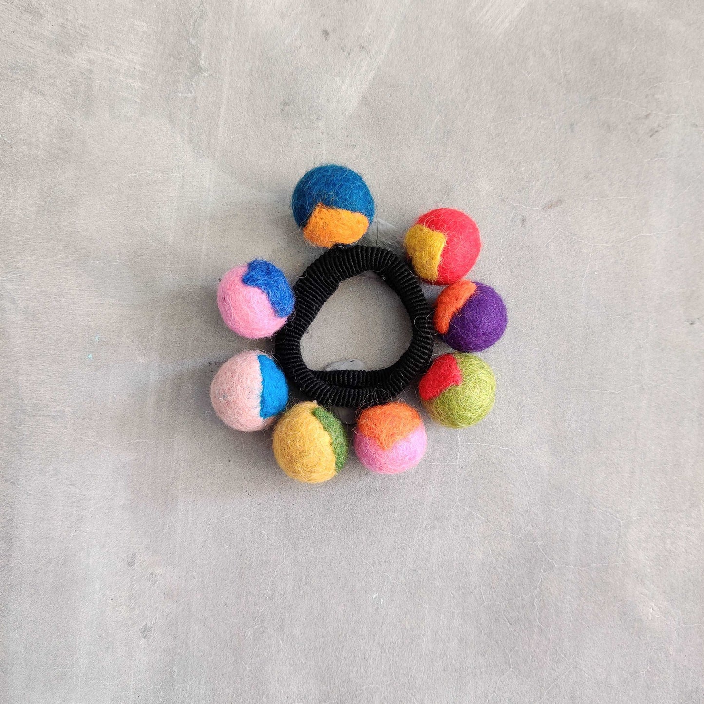 8 Felt Ball Rubber Band