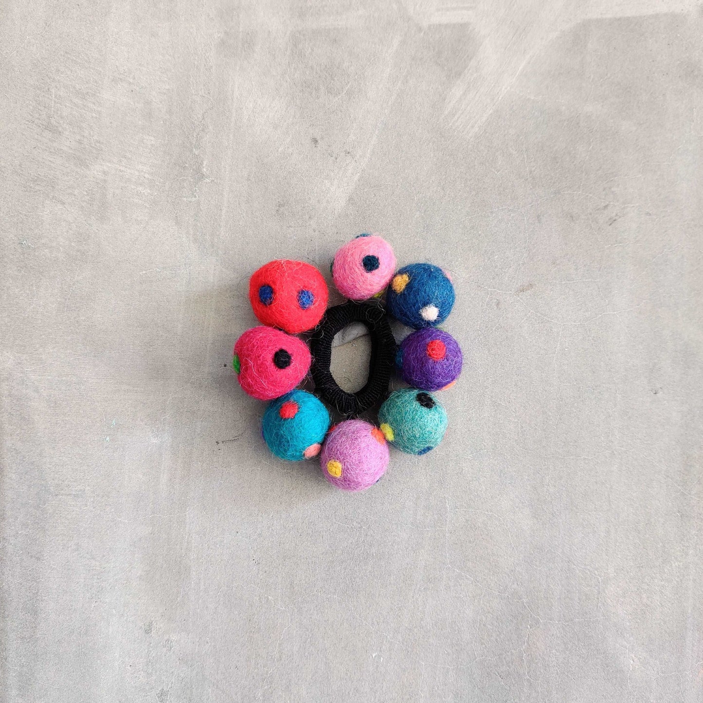 8 Felt Ball Rubber Band