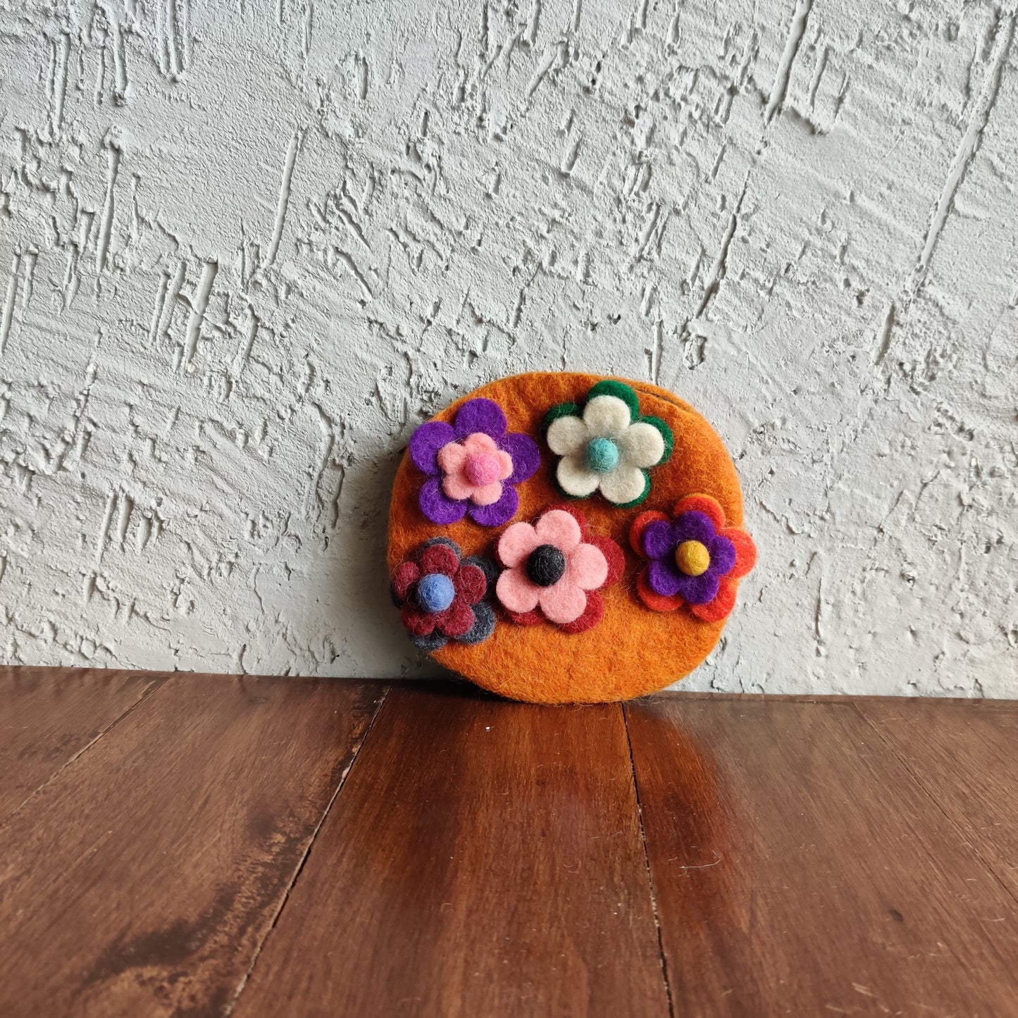 Flower Cluster Sphere Pouches